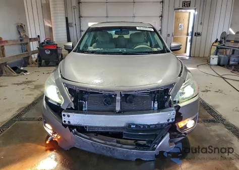 2013 Nissan Altima 2.5 from USA, damaged, VIN 1N4AL3AP5DC915073